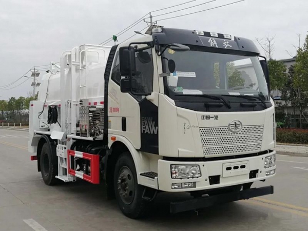 解放J6L10方餐厨垃圾车